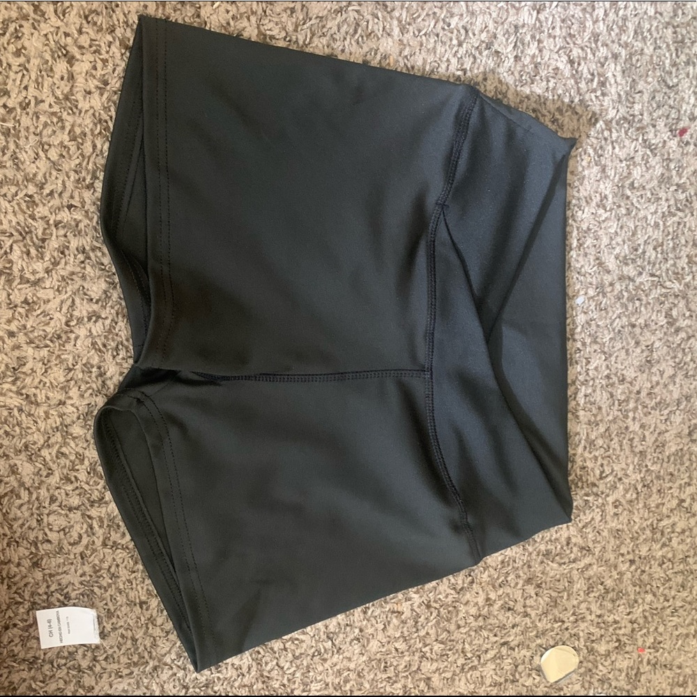 Cross front shapes your body black shorts